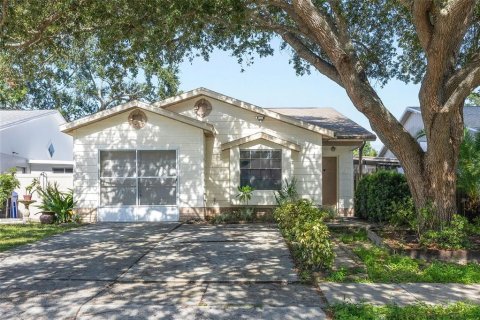 Casa en venta en Riverview, Florida, 3 dormitorios, 114.83 m2 № 2221752 - foto 3