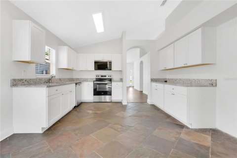Villa ou maison à vendre à Riverview, Floride: 4 chambres, 179.86 m2 № 2426844 - photo 7