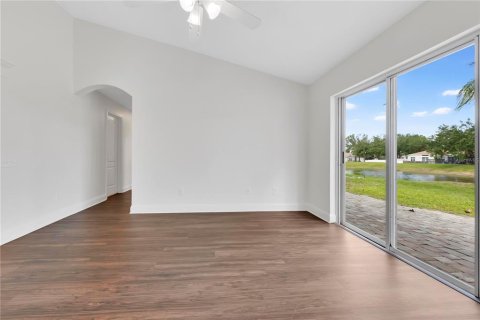 Villa ou maison à vendre à Riverview, Floride: 4 chambres, 179.86 m2 № 2426844 - photo 10