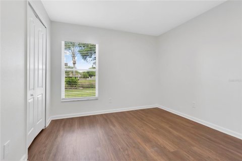 Villa ou maison à vendre à Riverview, Floride: 4 chambres, 179.86 m2 № 2426844 - photo 18