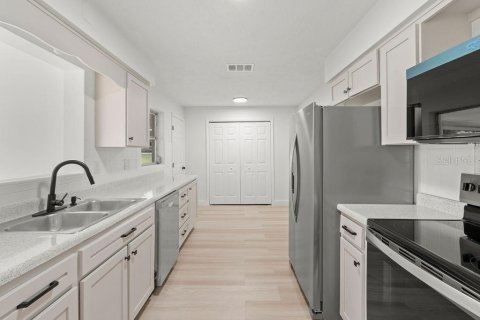 Casa en venta en Beverly Hills, Florida, 2 dormitorios, 134.34 m2 № 1876484 - foto 6