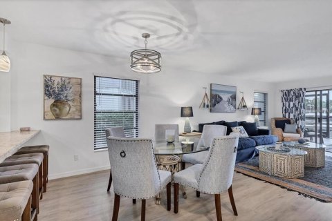 Купить кондоминиум в Сарасота, Флорида 5 комнат, 113.06м2, № 1552771 - фото 10
