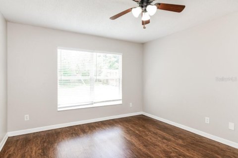 Villa ou maison à louer à Clermont, Floride: 3 chambres, 149.57 m2 № 2100079 - photo 11