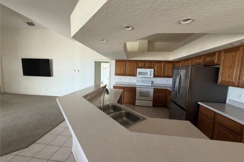 Villa ou maison à louer à Orlando, Floride: 4 chambres, 224.45 m2 № 2093300 - photo 9
