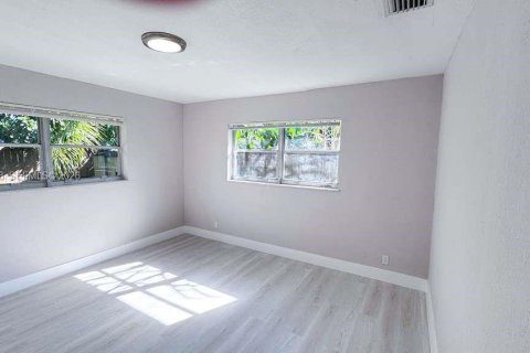 House in Fort Lauderdale, Florida 3 bedrooms № 1981828 - photo 22
