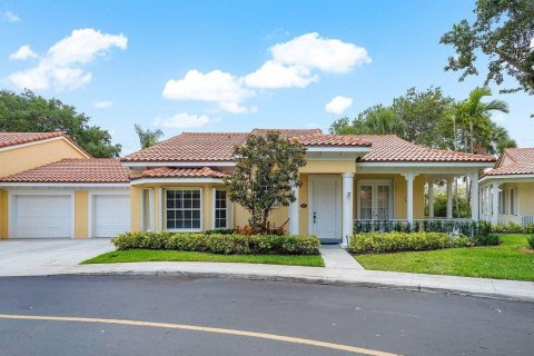 Villa ou maison à vendre à Jupiter, Floride: 2 chambres, 148.46 m2 № 1185369 - photo 1