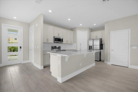 Adosado en alquiler en Kissimmee, Florida, 3 dormitorios, 158.31 m2 № 2095084 - foto 5