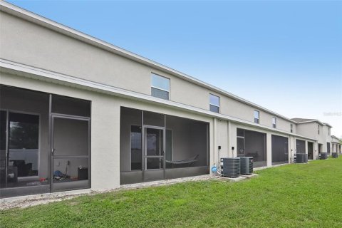 Touwnhouse à louer à Tampa, Floride: 3 chambres, 155.43 m2 № 2379227 - photo 29