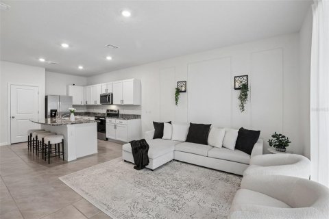 Touwnhouse à louer à Tampa, Floride: 3 chambres, 155.43 m2 № 2379227 - photo 23