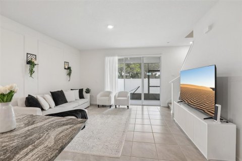 Touwnhouse à louer à Tampa, Floride: 3 chambres, 155.43 m2 № 2379227 - photo 25