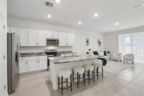 Touwnhouse à louer à Tampa, Floride: 3 chambres, 155.43 m2 № 2379227 - photo 8