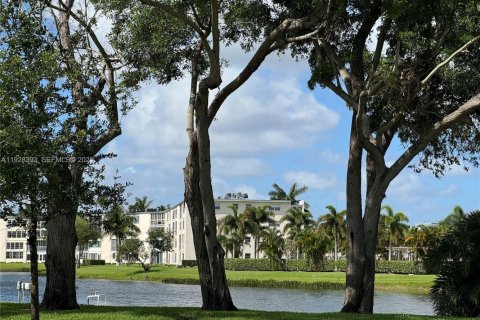 Снять в аренду кондоминиум в Бока-Ратон, Флорида 1 спальня, 66.89м2, № 1991114 - фото 26