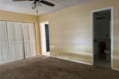 Снять в аренду кондоминиум в Бока-Ратон, Флорида 1 спальня, 66.89м2, № 1991114 - фото 12