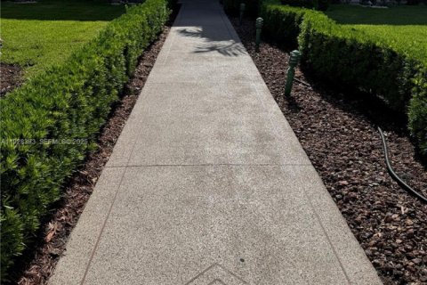 Снять в аренду кондоминиум в Бока-Ратон, Флорида 1 спальня, 66.89м2, № 1991114 - фото 3