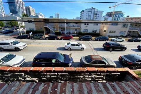 Снять в аренду квартиру в Майами-Бич, Флорида 41.06м2, № 2050111 - фото 22