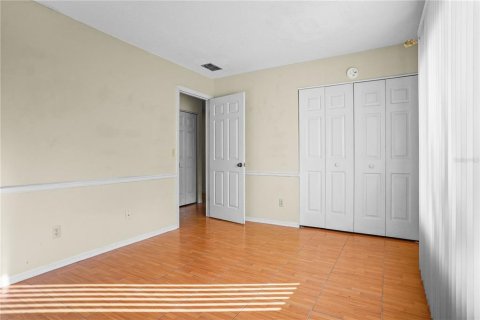 Townhouse in Altamonte Springs, Florida 2 bedrooms, 112.88 sq.m. № 2429226 - photo 19