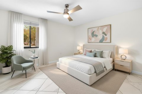 Condo in West Palm Beach, Florida, 2 bedrooms № 2244874 - photo 21