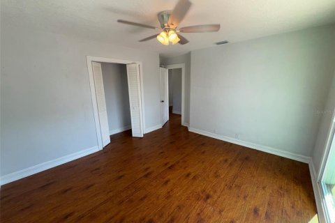 Casa en venta en Orlando, Florida, 4 dormitorios, 188.41 m2 № 1787802 - foto 14