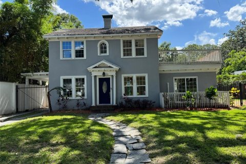 Casa en venta en Orlando, Florida, 4 dormitorios, 188.41 m2 № 1787802 - foto 1