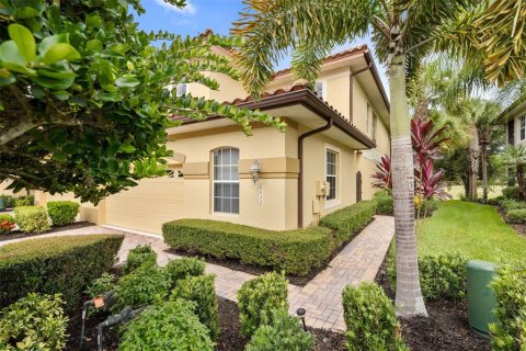 Touwnhouse à vendre à Lakewood Ranch, Floride: 3 chambres, 278.43 m2 № 2408784 - photo 7