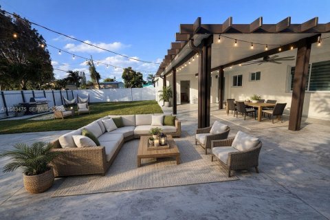 Casa en alquiler en Cutler Bay, Florida, 4 dormitorios, 184.32 m2 № 2049024 - foto 18