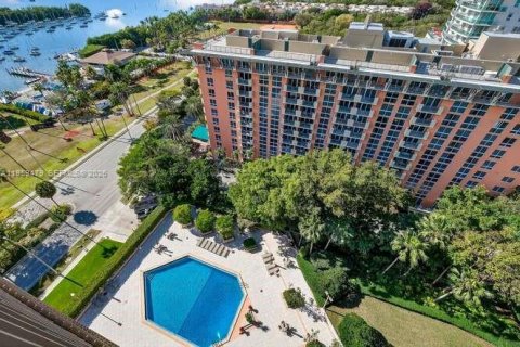 Купить кондоминиум в Майами, Флорида 1 спальня, 75.81м2, № 2025078 - фото 11