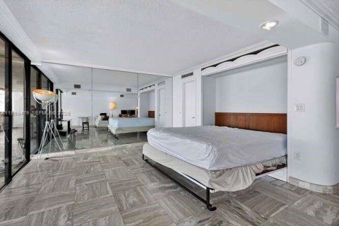Купить кондоминиум в Майами, Флорида 1 спальня, 75.81м2, № 2025078 - фото 19