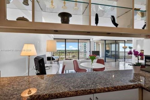 Купить кондоминиум в Майами, Флорида 1 спальня, 75.81м2, № 2025078 - фото 8