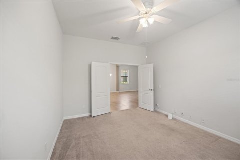 Villa ou maison à vendre à Lakewood Ranch, Floride: 2 chambres, 183.67 m2 № 1801662 - photo 17