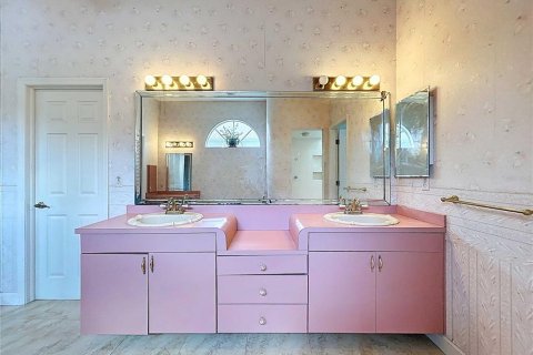 Villa ou maison à vendre à Seminole, Floride: 5 chambres, 284 m2 № 1915568 - photo 18