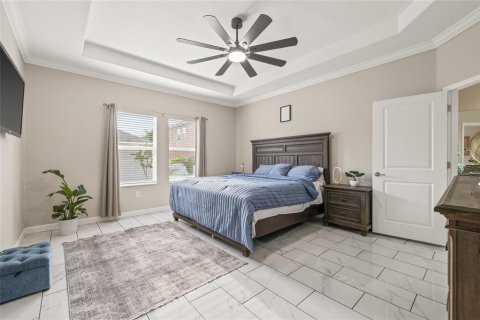 House in Land O' Lakes, Florida 5 bedrooms, 350.52 sq.m. № 1917458 - photo 21