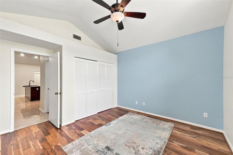 Condo in Sun City Center, Florida, 2 bedrooms  № 2266504 - photo 27