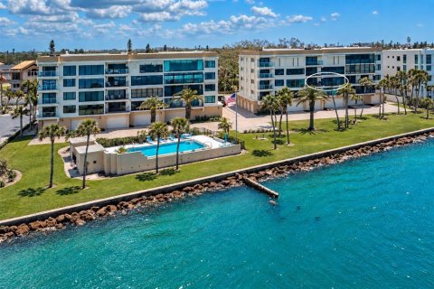 Copropriété à vendre à Sarasota, Floride: 2 chambres, 151.06 m2 № 2431631 - photo 2