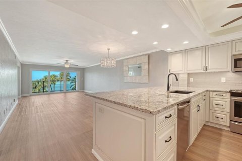 Copropriété à vendre à Sarasota, Floride: 2 chambres, 151.06 m2 № 2431631 - photo 7