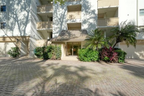 Copropriété à vendre à Sarasota, Floride: 2 chambres, 151.06 m2 № 2431631 - photo 6
