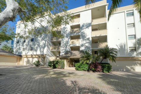Copropriété à vendre à Sarasota, Floride: 2 chambres, 151.06 m2 № 2431631 - photo 4