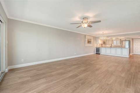 Copropriété à vendre à Sarasota, Floride: 2 chambres, 151.06 m2 № 2431631 - photo 14