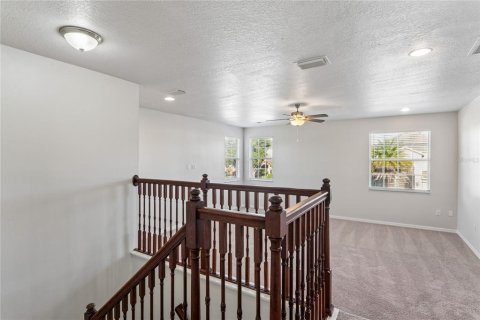 Villa ou maison à vendre à Land O' Lakes, Floride: 5 chambres, 316.24 m2 № 2398692 - photo 21