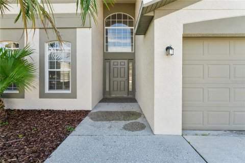 Villa ou maison à vendre à Land O' Lakes, Floride: 5 chambres, 316.24 m2 № 2398692 - photo 3