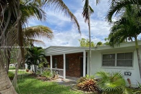 Casa en venta en Palmetto Bay, Florida, 3 dormitorios, 129.13 m2 № 1871927 - foto 2
