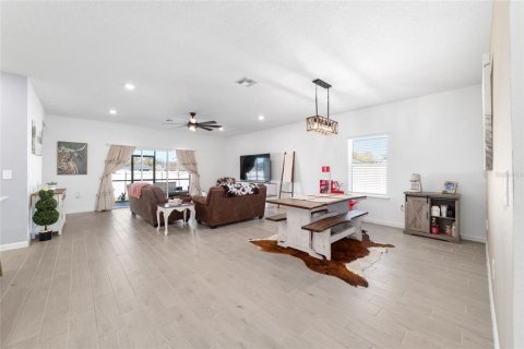 Villa ou maison à vendre à Ocala, Floride: 4 chambres, 189.43 m2 № 2143615 - photo 6