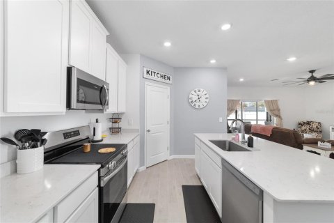 Villa ou maison à vendre à Ocala, Floride: 4 chambres, 189.43 m2 № 2143615 - photo 23