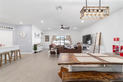 Villa ou maison à vendre à Ocala, Floride: 4 chambres, 189.43 m2 № 2143615 - photo 7