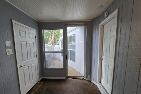 Touwnhouse à louer à Tampa, Floride: 4 chambres, 115.94 m2 № 2119069 - photo 8