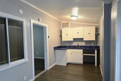 Touwnhouse à louer à Tampa, Floride: 4 chambres, 115.94 m2 № 2119069 - photo 16