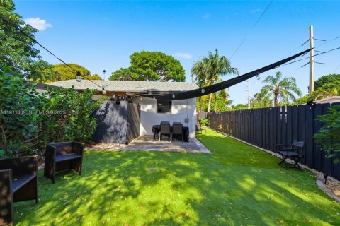 Villa ou maison à vendre à Pompano Beach, Floride: 3 chambres, 117.8 m2 № 1988607 - photo 30
