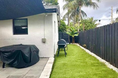 Villa ou maison à vendre à Pompano Beach, Floride: 3 chambres, 117.8 m2 № 1988607 - photo 26