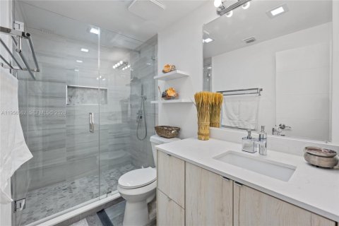 House in Opa-locka, Florida 2 bedrooms, 80.27 sq.m. № 2010424 - photo 14