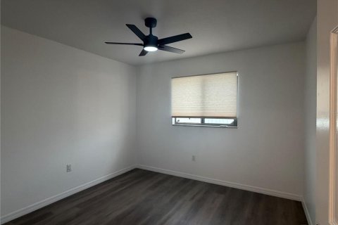 Condominio en alquiler en Punta Gorda, Florida, 2 dormitorios, 82.31 m2 № 2230196 - foto 14