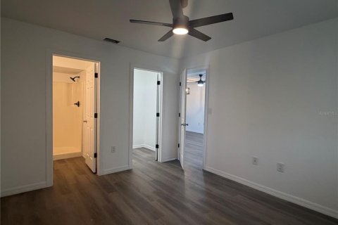 Condominio en alquiler en Punta Gorda, Florida, 2 dormitorios, 82.31 m2 № 2230196 - foto 11